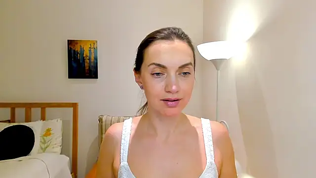 LovelyeeMia online show from 12-21-24, 01:42