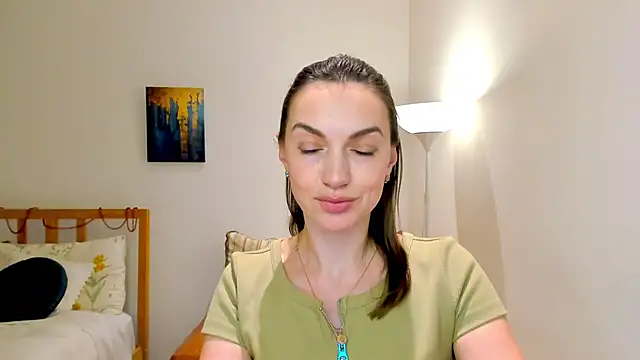 LovelyeeMia online show from 12-24-24, 03:37