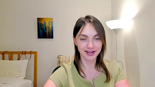 LovelyeeMia online show from 01-04-25, 06:09