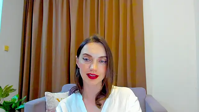 LovelyeeMia online show from 10-18-25, 02:40