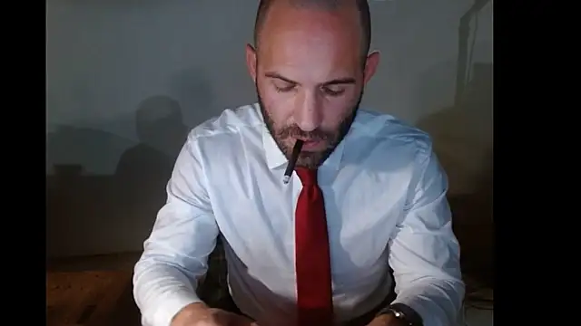 Snapshot of TheNakedPreacher chatting on 12-20-24, 02:27 TheNakedPreacher online show from 12-20-24, 02:27