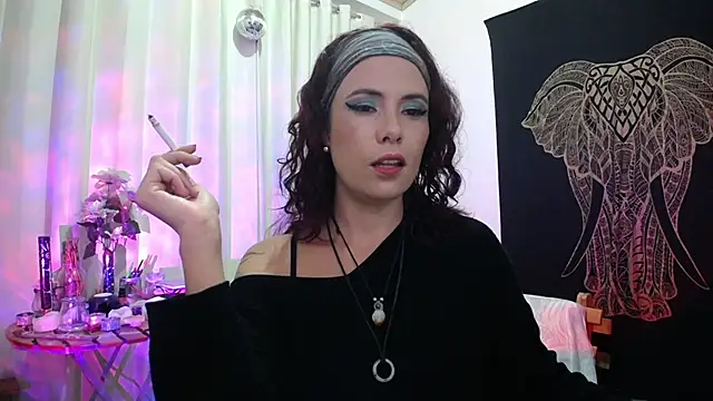 Snapshot of AmaRiv chatting on 02-09-25, 11:25 AmaRiv online show from 02-09-25, 11:25