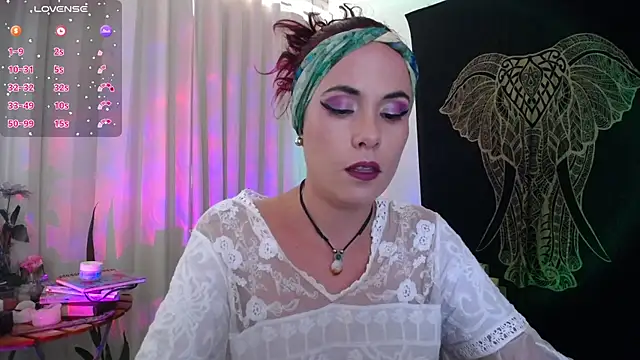 Snapshot of AmaRiv chatting on 09-14-25, 08:19 AmaRiv online show from 09-14-25, 08:19