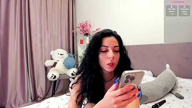 Shadow Dance online show from 09-17-25, 03:46