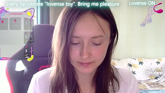 LilyXSky online show from 06-16-26, 08:39