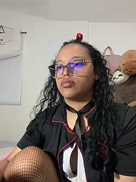 Snapshot of angela_angels_ chatting on 02-16-26, 11:06 angela angels online show from 02-16-26, 11:06