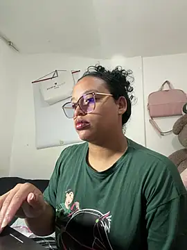 Snapshot of angela_angels_ chatting on 02-19-26, 09:16 angela angels online show from 02-19-26, 09:16