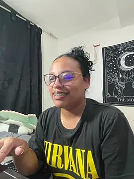 Snapshot of angela_angels_ chatting on 03-17-26, 07:33 angela angels online show from 03-17-26, 07:33