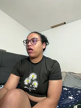 Snapshot of angela_angels_ chatting on 03-21-26, 08:19 angela angels online show from 03-21-26, 08:19