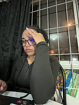 Snapshot of angela_angels_ chatting on 06-26-26, 02:16 angela angels online show from 06-26-26, 02:16