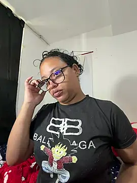 Snapshot of angela_angels_ chatting on 07-03-26, 12:44 angela angels online show from 07-03-26, 12:44