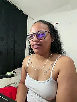 Snapshot of angela_angels_ chatting on 08-01-26, 08:24 angela angels online show from 08-01-26, 08:24