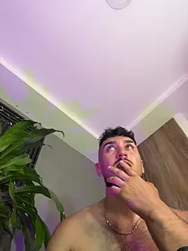 Snapshot of Zionmattis chatting on 03-08-26, 02:04 Zionmattis online show from 03-08-26, 02:04