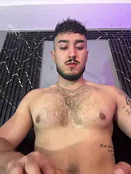 Snapshot of Zionmattis chatting on 03-17-26, 10:24 Zionmattis online show from 03-17-26, 10:24