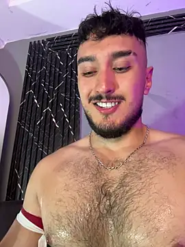 Snapshot of Zionmattis chatting on 03-22-26, 07:39 Zionmattis online show from 03-22-26, 07:39