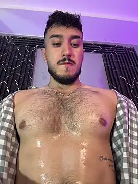 Snapshot of Zionmattis chatting on 03-25-26, 12:38 Zionmattis online show from 03-25-26, 12:38