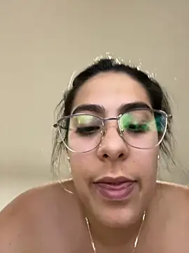 Snapshot of cheke42000 chatting on 12-28-24, 12:36 cheke42000 online show from 12-28-24, 12:36