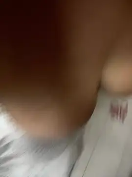 Snapshot of cheke42000 chatting on 02-06-26, 11:30 cheke42000 online show from 02-06-26, 11:30