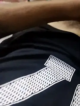 Juliano69xv online show from 11-29-25, 01:36