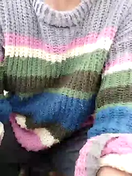 Snapshot of Betty20zx chatting on 12-10-24, 05:50 Betty20zx online show from 12-10-24, 05:50