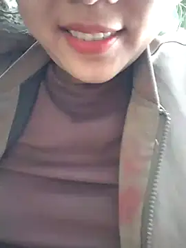 Snapshot of Betty20zx chatting on 12-28-24, 10:14 Betty20zx online show from 12-28-24, 10:14