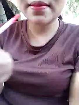 Snapshot of Betty20zx chatting on 03-02-25, 01:04 Betty20zx online show from 03-02-25, 01:04