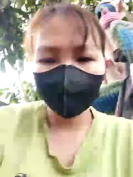 Snapshot of Betty20zx chatting on 03-09-25, 01:25 Betty20zx online show from 03-09-25, 01:25