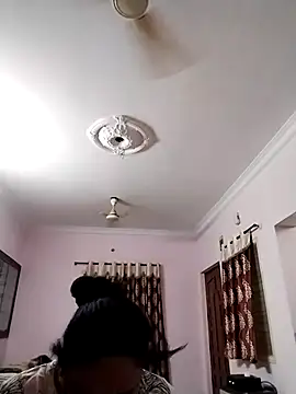 Snapshot of Pushpavathi_78 chatting on 02-20-26, 12:05 Pushpavathi 78 online show from 02-20-26, 12:05