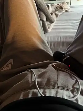 Ana-05 online show from 10-22-25, 10:04