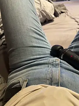 Ana-05 online show from 12-15-25, 08:13