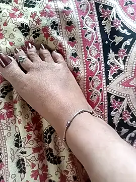 lakey91girl online show from 10-28-25, 06:28