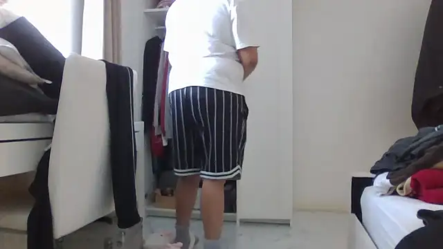 vanilla chocolate23 online show from 02-02-25, 10:02