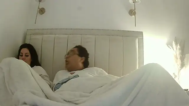 vanilla chocolate23 online show from 09-21-25, 08:10