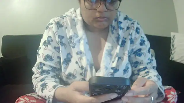 vanilla chocolate23 online show from 01-12-26, 08:41