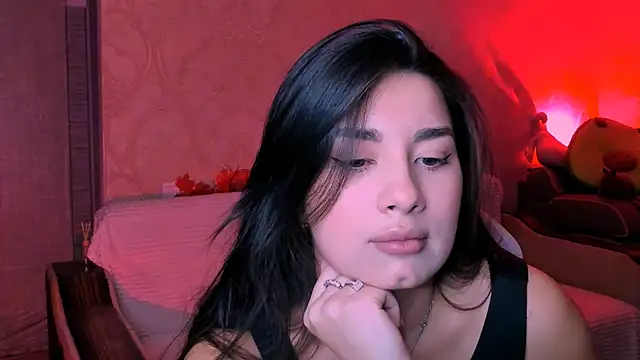 Swee Alicee online show from 10-23-25, 06:39