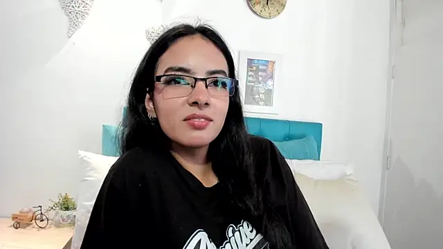 emily figueroa online show from 12-10-24, 05:00
