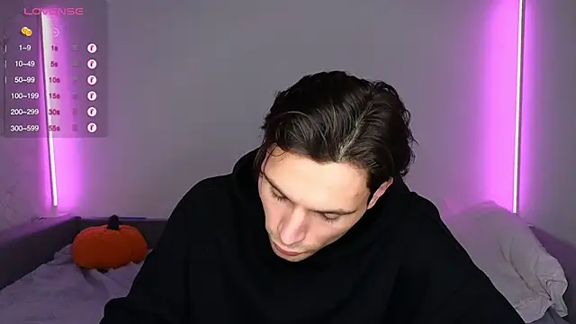 denlover1 online show from 12-01-25, 12:26