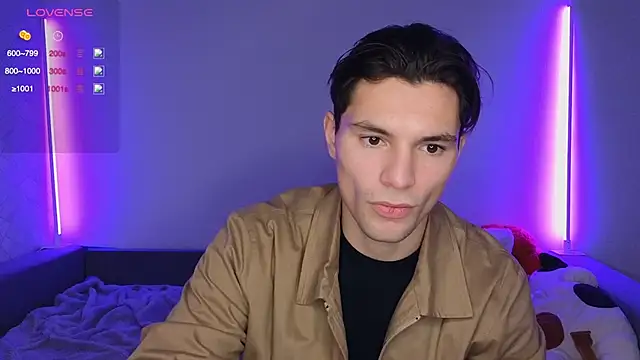 denlover1 online show from 12-03-25, 01:09