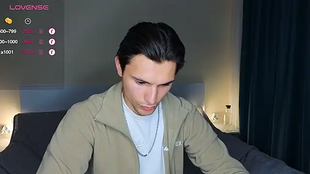 denlover1 online show from 04-15-26, 05:53