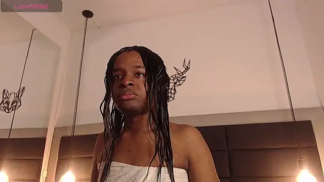 candy lovee69 online show from 05-02-26, 12:10