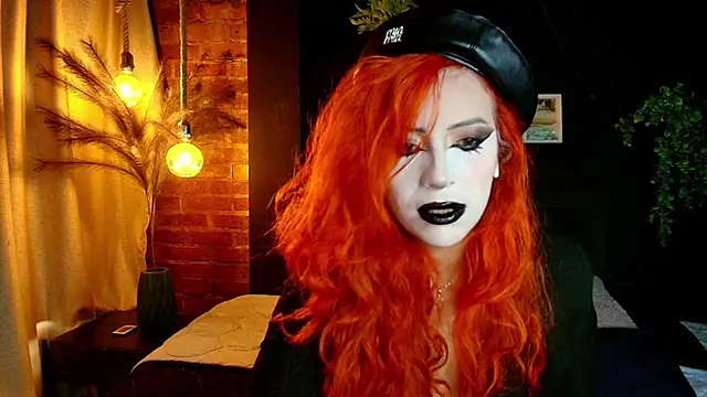 Snapshot of sahra_taylor_ chatting on 03-06-26, 03:41 sahra taylor online show from 03-06-26, 03:41