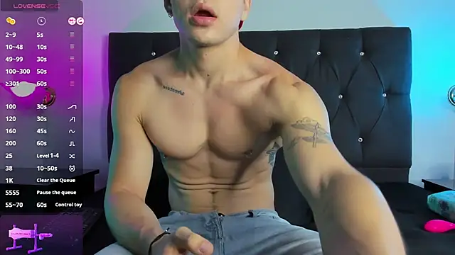 Angel Cuervo online show from 03-06-25, 12:41