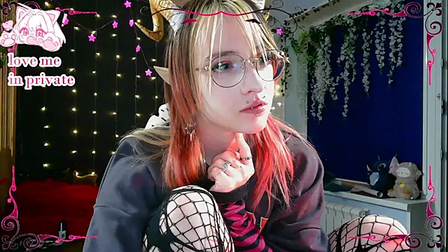 Honelin online show from 02-23-26, 05:54