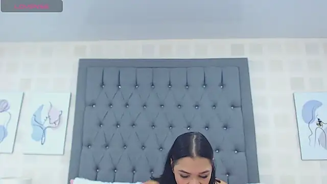 Snapshot of JoslinEvans chatting on 10-28-25, 12:19 JoslinEvans online show from 10-28-25, 12:19