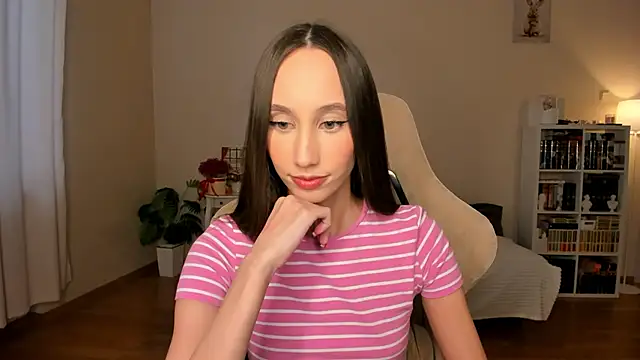 your emily  online show from 02-20-26, 01:33