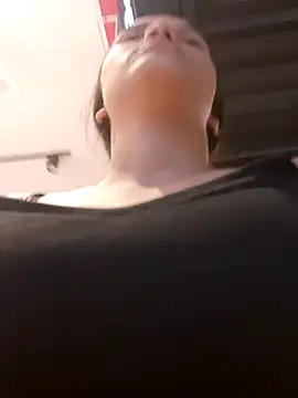 girl milk1 online show from 12-10-24, 11:08