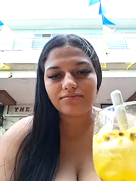 girl milk1 online show from 06-25-26, 10:03