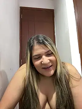 shantal smith9 online show from 10-16-25, 03:18