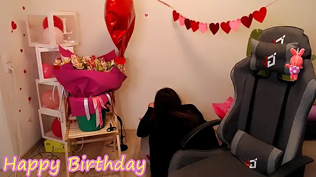 M Sensual online show from 04-15-26, 12:50