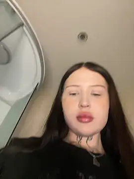 kate8ketee8 online show from 02-22-25, 05:02